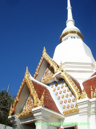 Khao Takiab Temple Hua Hin (Monkey Mountain)